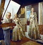 Mathilde Willink in museum MORE