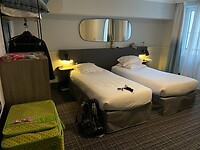 Parijs 076 Onze hotelkamer