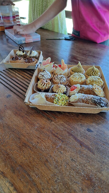De leuke mini gebakjes