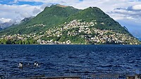 Uitzicht op het meer van Lugano