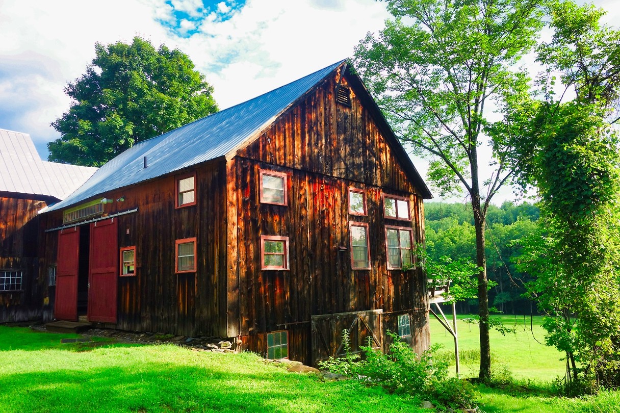 barn