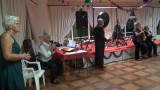 2015-12-31-047-72-SP-Boln-Oudjaar-Beth-kijkt-naar-de-klok