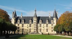 2010-11-04-068-FR-Nevers-Kasteel