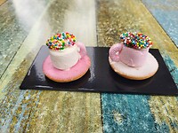 Lekker bakkie marshmallow als je er van houdt. Ik niet, Rinie vond het wel te doen.