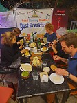 Eten met Naomi, Willemijn, Felix, Ger en Hugo bij LaVie