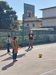 Voetballen.