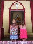 bij de marmeren Buddha