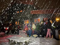 Groepsfoto (geprobeerd) tijdens hevige sneeuwval