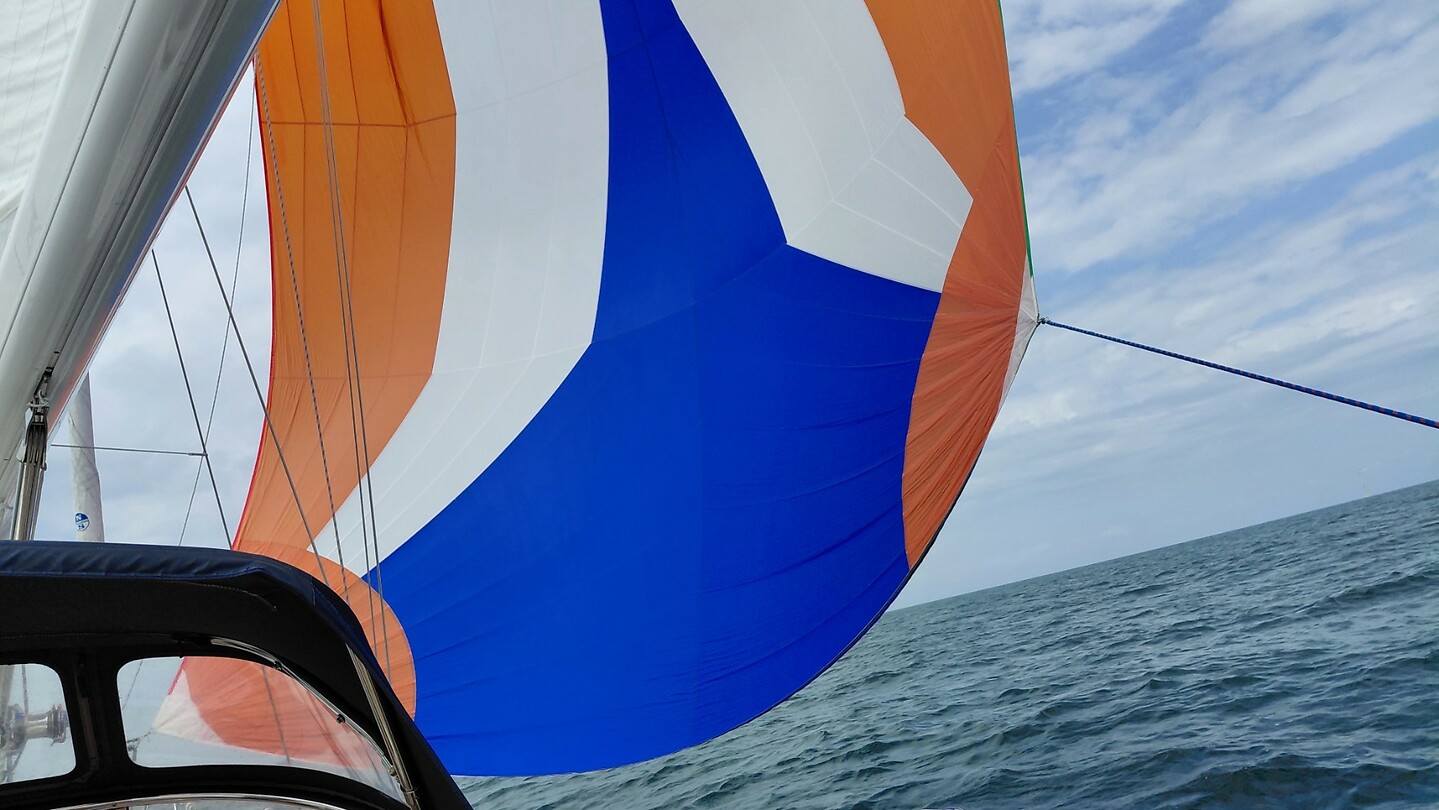 spinnaker 2