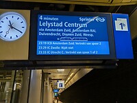 10563