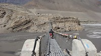 Hangbrug Muktinath