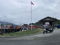 Bij haventje van Tofino, voor walvis spotting