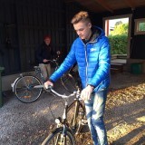 Naar school