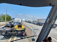 Dag 2 - Wachten in de rij, leuk speelgoed voor ons...
