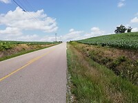 Highway 132 tussen Dixon en Sebree
