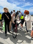 “FINISH”. Boven op de Mont Ventoux