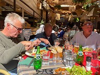 Lunch Vaison la Romaine