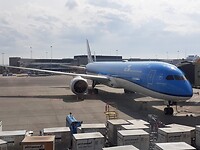 DFD694C9-407E-4BB6-A216-03C88C9360B1