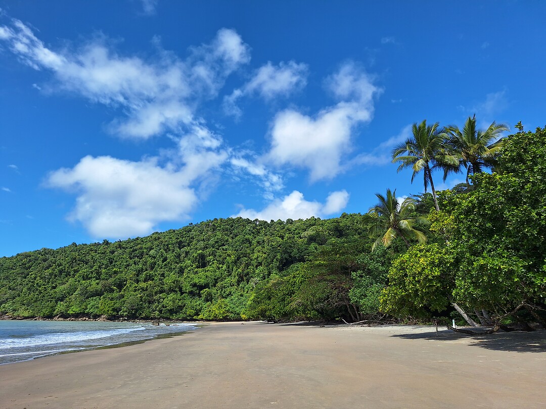 Etty Bay