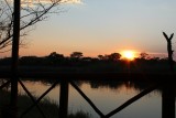 zonsondergang van onze veranda aan de Kwando rivier
