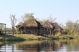 Luxe tent aan het water
