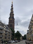 Kerk met draaitoren