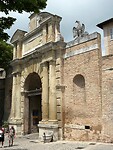 Poort Urbino