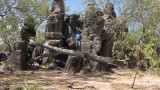 Ger lost in Lost City