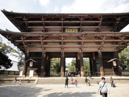 Todaiji Gate