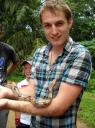 Sander met knuffel boa constrictor