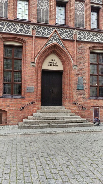 Entree huis copernicus