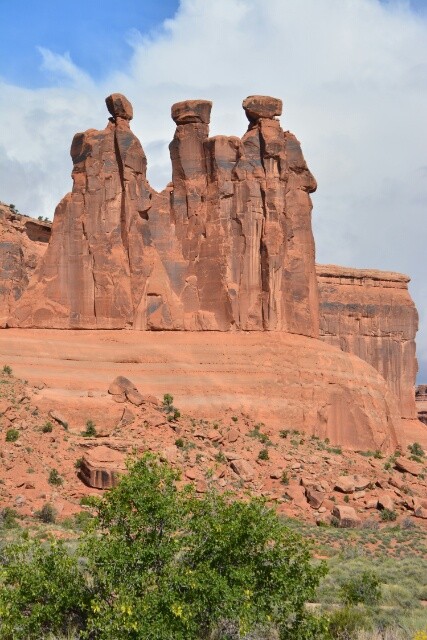 three gossips