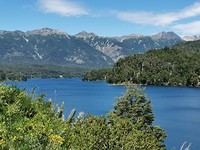 Lago Espejo langs Ruta 40