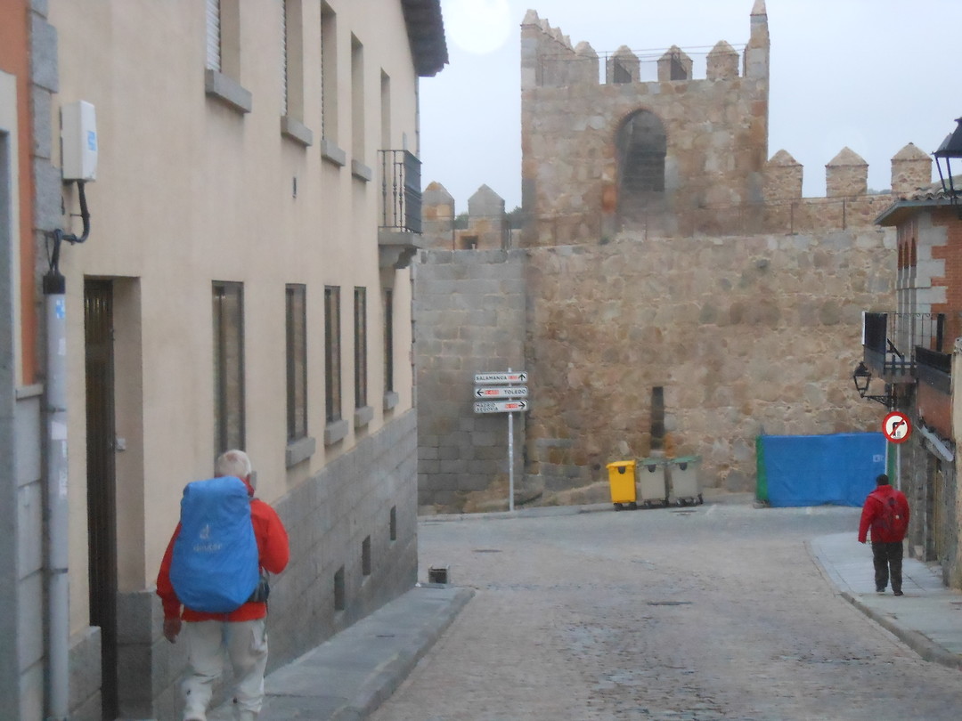 Vertrek uit Avila met iets regen