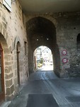 Poort in Donzenac