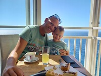 Koffie en wafels op het balkon