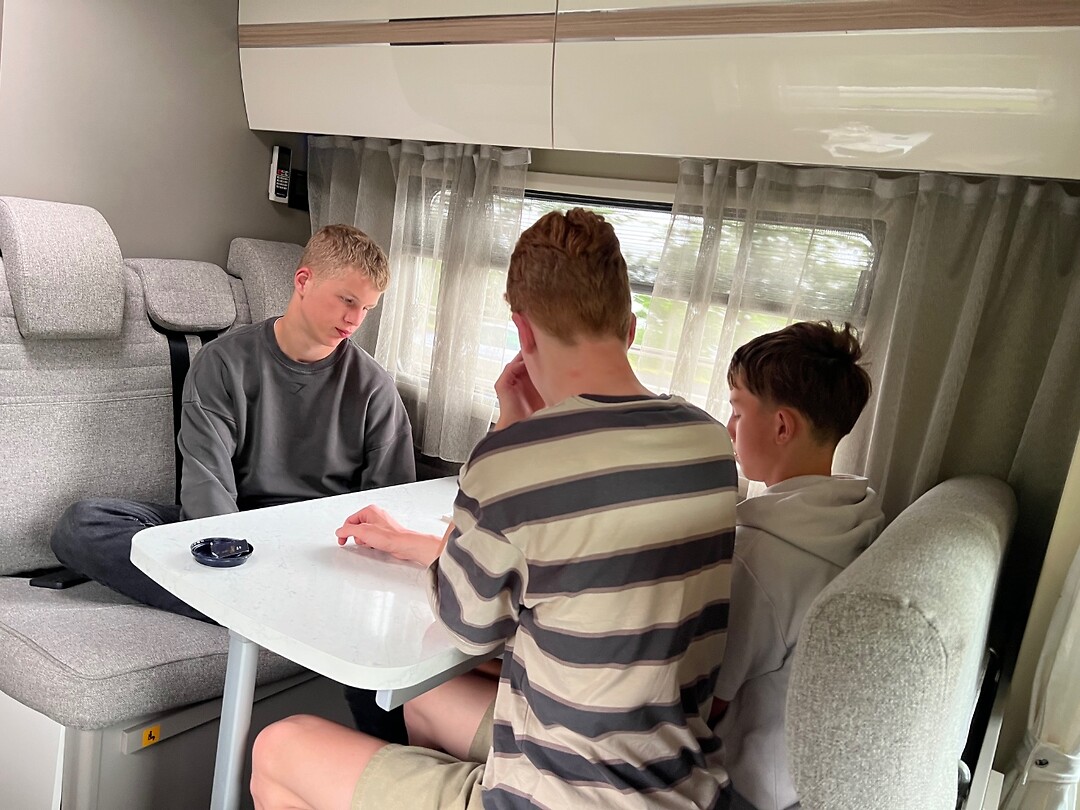 spelletjes onderweg 🎲🃏