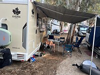 camper bij zee