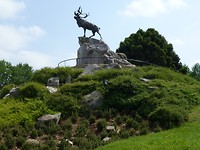 Canadees monument