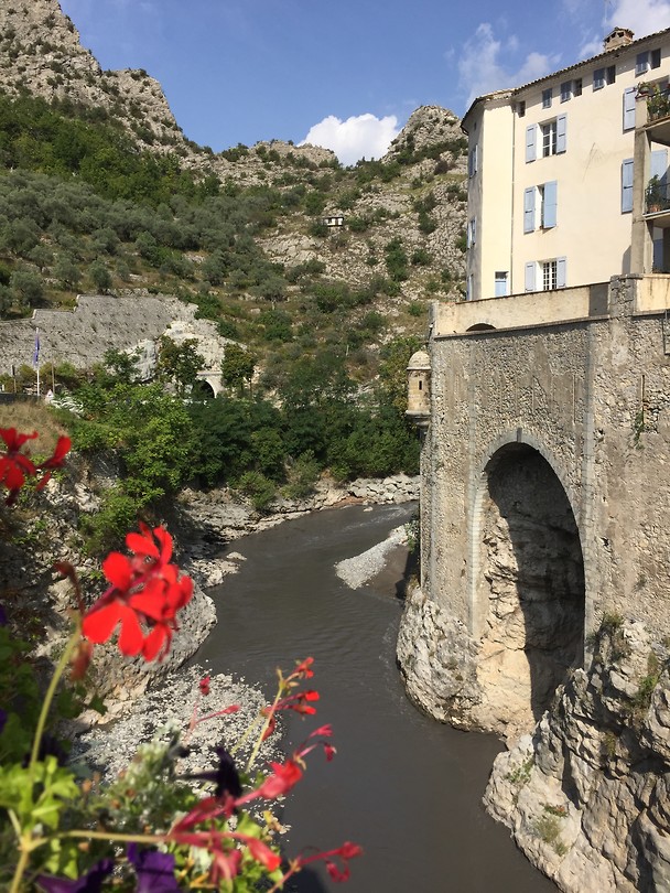 Entrevaux