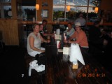 UIt eten bij de bbq tent.