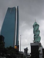 20220820 Bankgebouwen in Panama City