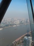 Uitzicht vanaf de Oriental Pearl Tower