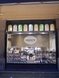 Goede zaak! Chocolade .... :-)