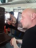 In trein naar NInh Binh 'hard seats'