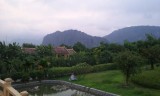 Emeralda Resort Ninh Binh - uitkijk naar de bergen