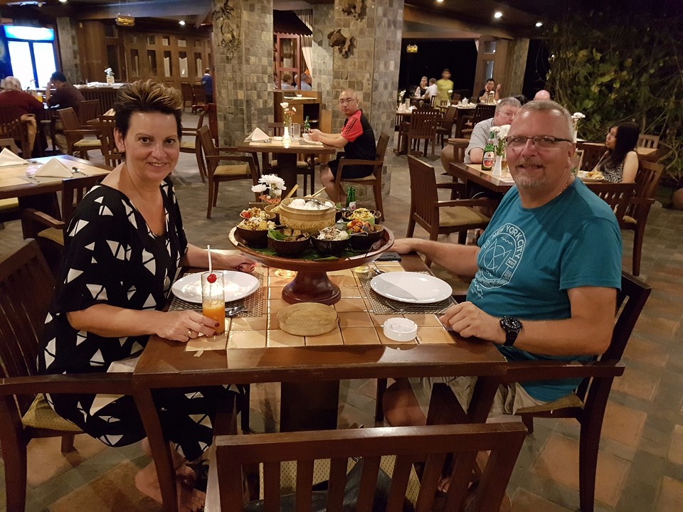 Ons laatste diner op Java.