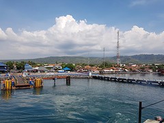 De haven van Ketapang.