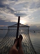 Zonsondergang bekijken vanuit de hangmat....