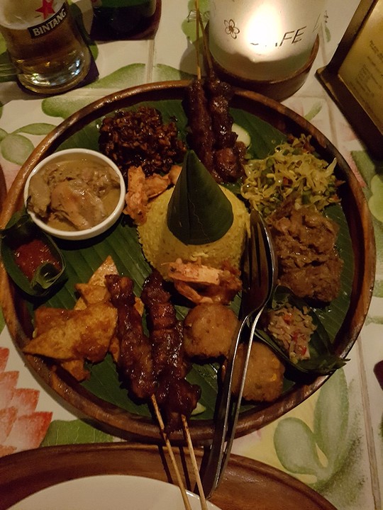Selamat makan